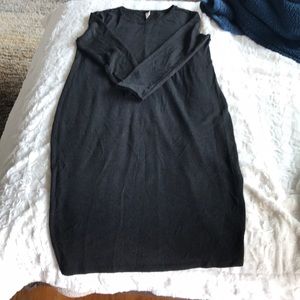 Women’s maternity dress large light weight